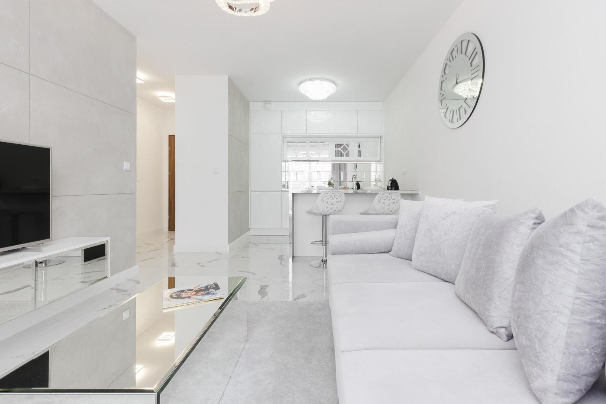 Elegant Apartments With Balcony & Parking Warsaw By Noclegi Renters エクステリア 写真