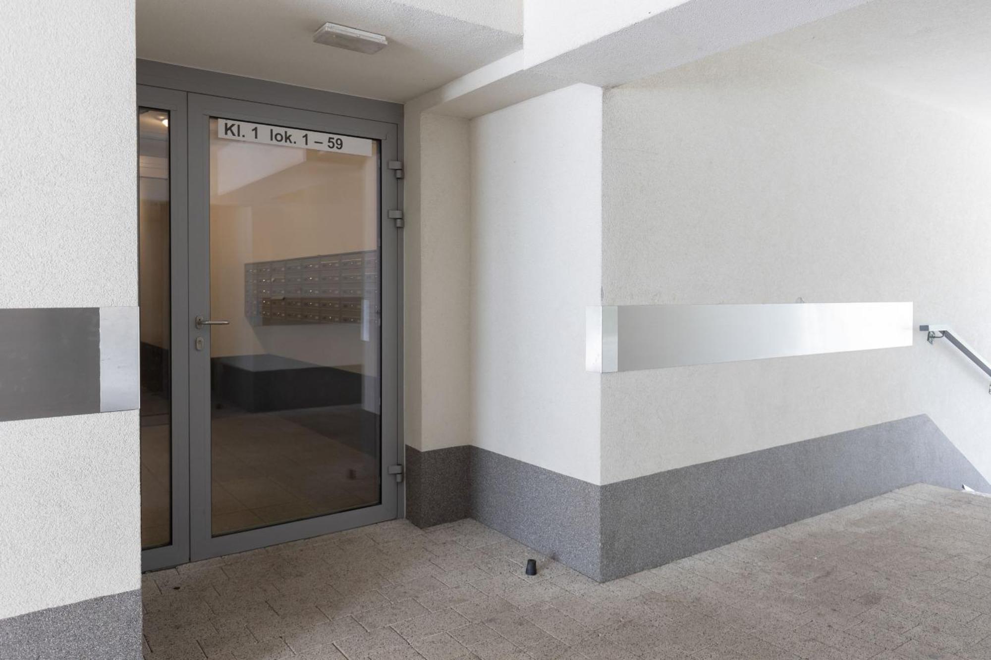 Elegant Apartments With Balcony & Parking Warsaw By Noclegi Renters エクステリア 写真